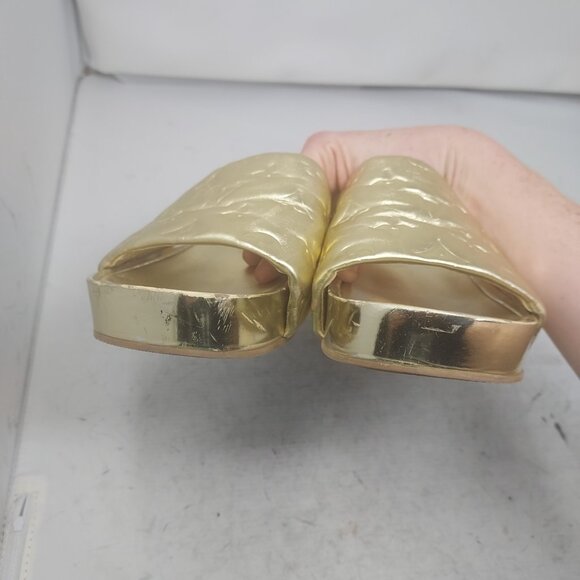 LOUIS VUITTON Gold Leather LV Monogram Flatform Sandal - Picture 9 of 13